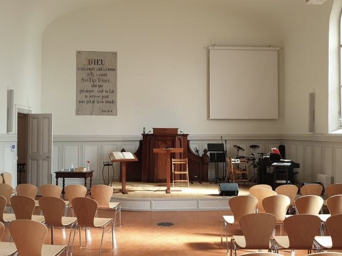 Read more about the article Un nouveau système de diffusion sonore pour l’église évangélique libre de Cannes