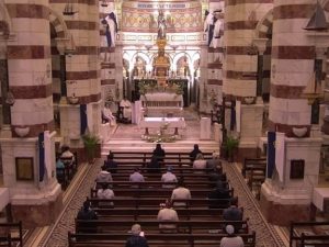 Read more about the article Une captation sonore sur-mesure pour les messes en direct depuis la basilique Notre-Dame-de-la-Garde à Marseille